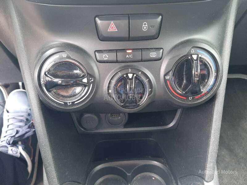 Peugeot 208 Van