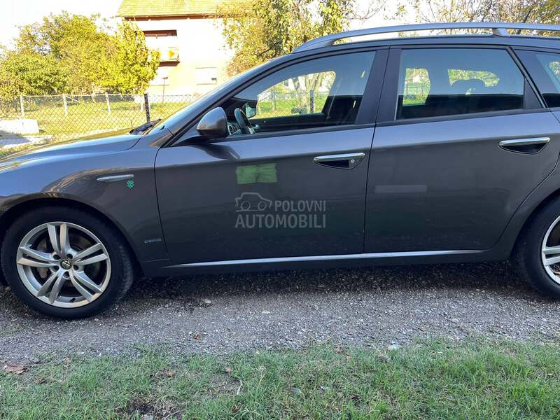 Alfa Romeo 159 