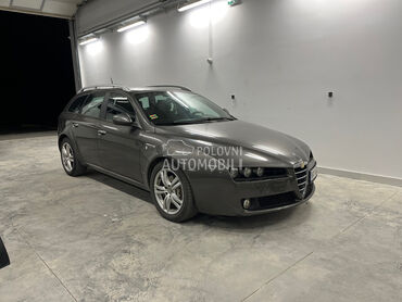 Alfa Romeo 159 