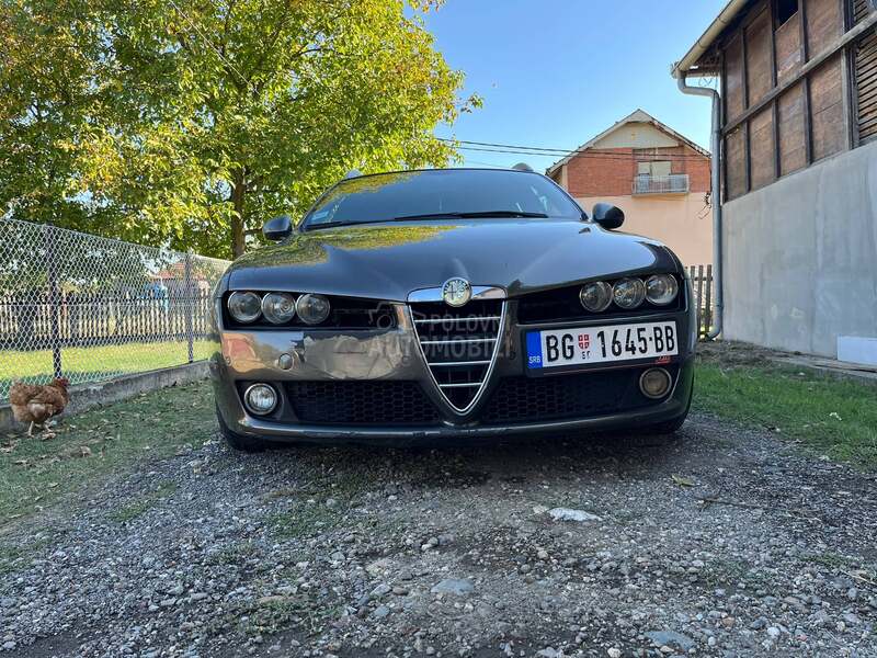 Alfa Romeo 159 