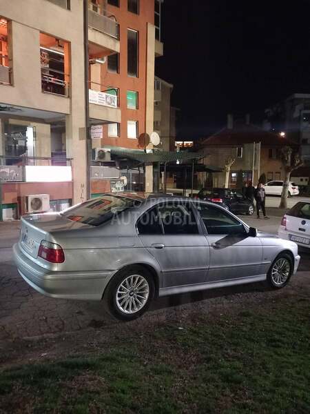 BMW 520 