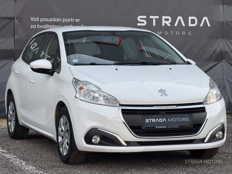 Peugeot 208 1.6 BLUE HDI NAVY