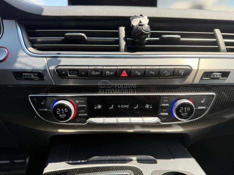 Audi SQ7 4.0 TDI
