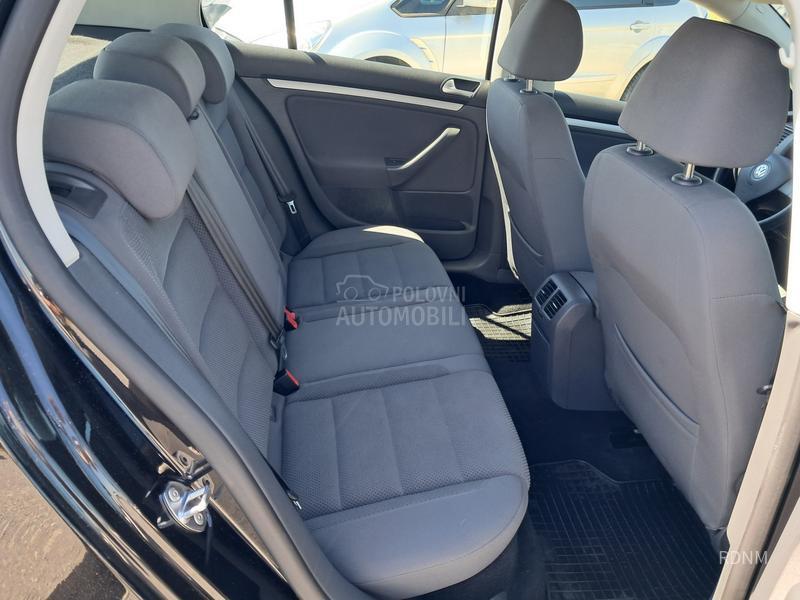 Volkswagen Golf 5 1.9 TDI/BLUEMOTION