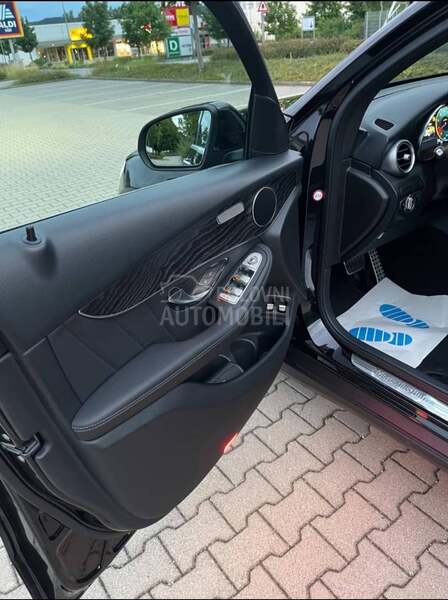Mercedes Benz GLC 300 coupe