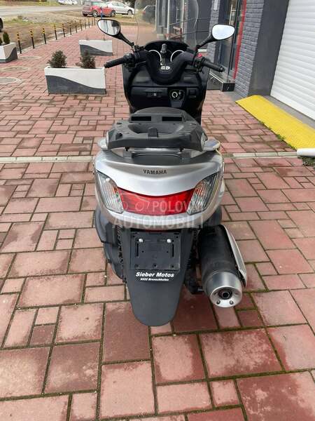 Yamaha Majesty YP400A