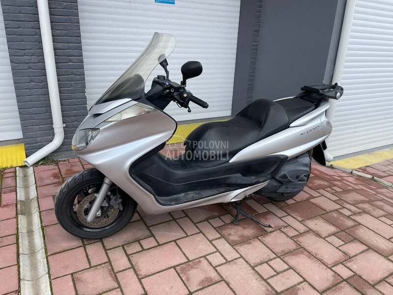 Yamaha Majesty YP400A