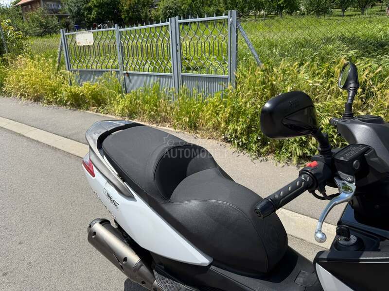 Kymco Downtown 125l