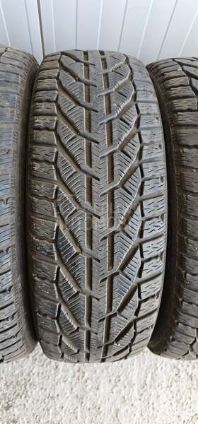 Tigar 205/60 R16 Zimska