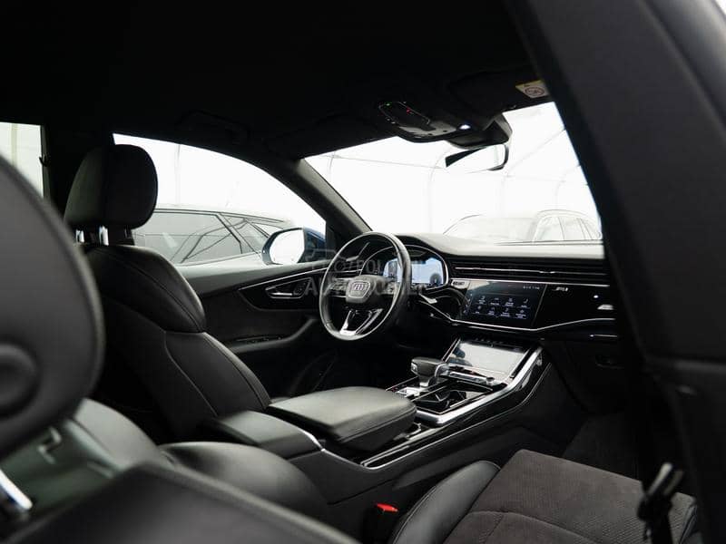 Audi Q8 50TDI Quattro S line Audi Q8 50TDI Quattro S line