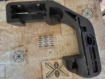 Alat rezervi tocak za Audi A4