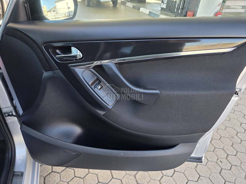 Citroen C4 Picasso 1.6 e-HDI EXCLUSIVE