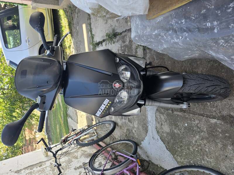 Gilera runner