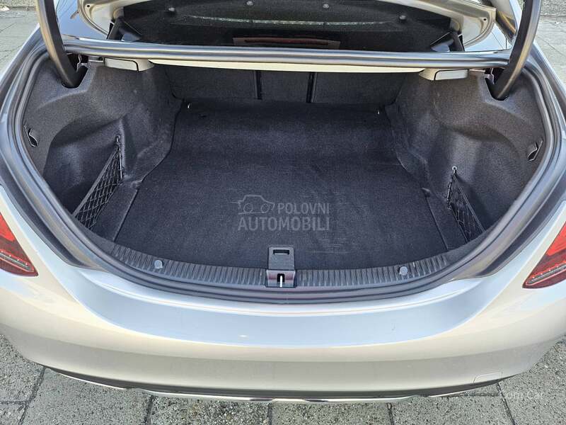 Mercedes Benz C 220 LED/VIRTUAL /AMG