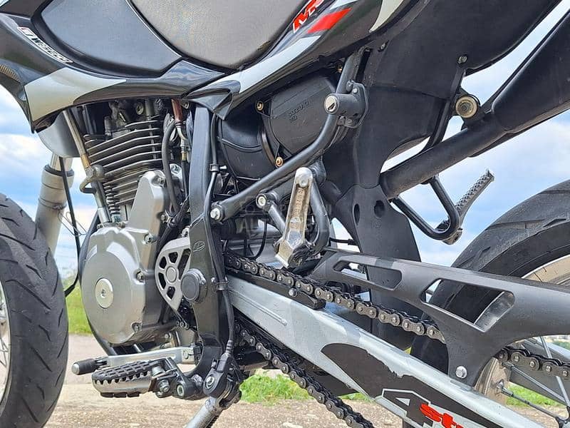 Beta Motard 4.0 DR 350 SM