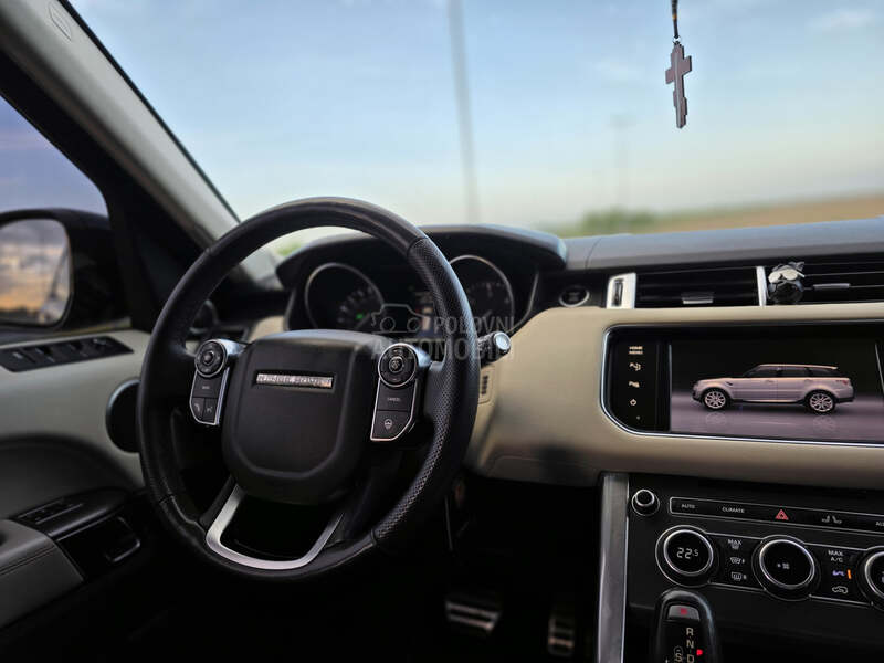 Land Rover Range Rover Sport SVR