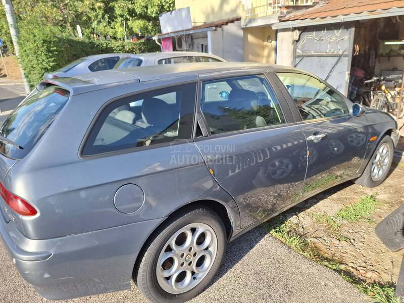 Alfa Romeo 156 Crosswagon 