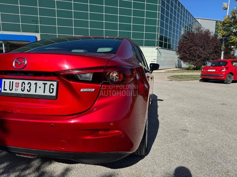 Mazda 3 1.5 SKYACTIV AUT