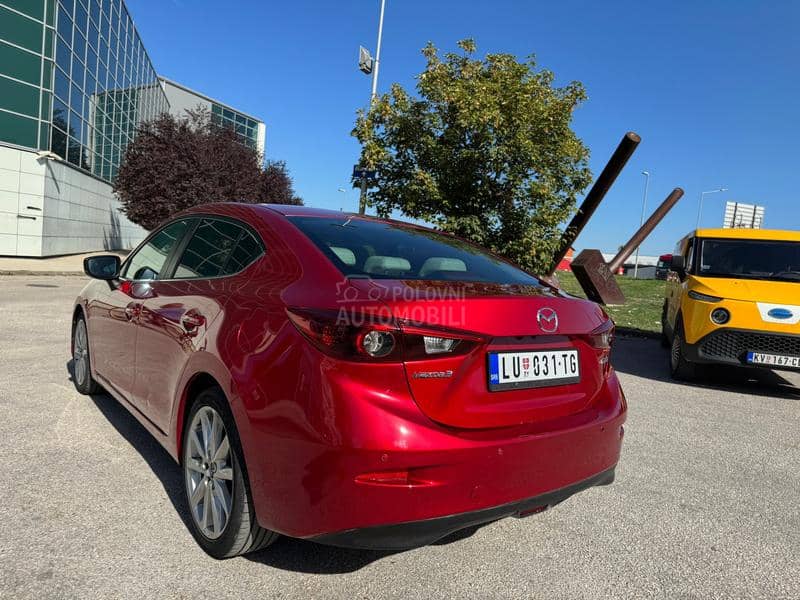 Mazda 3 1.5 SKYACTIV AUT