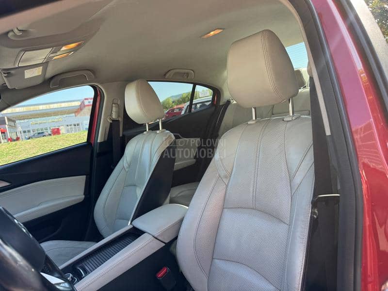 Mazda 3 1.5 SKYACTIV AUT