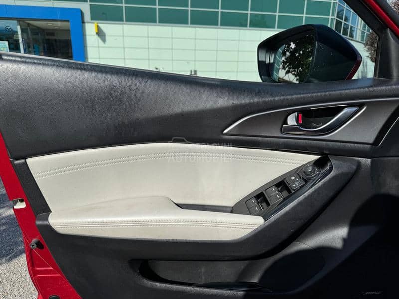 Mazda 3 1.5 SKYACTIV AUT