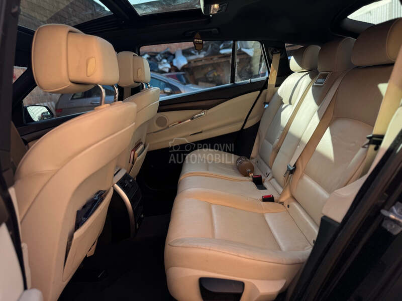 BMW 520 GT 2.0