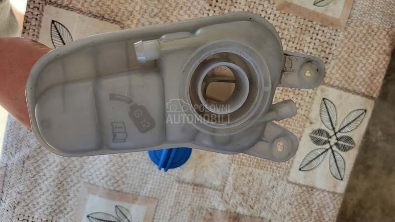 Posuda antifriza 2.0tdi 130kw