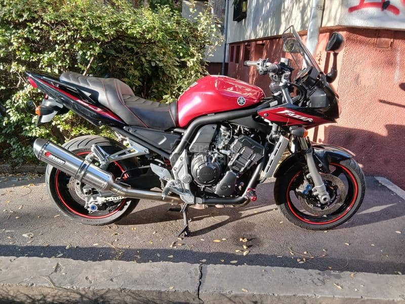 Yamaha FZS 1000 FAZER