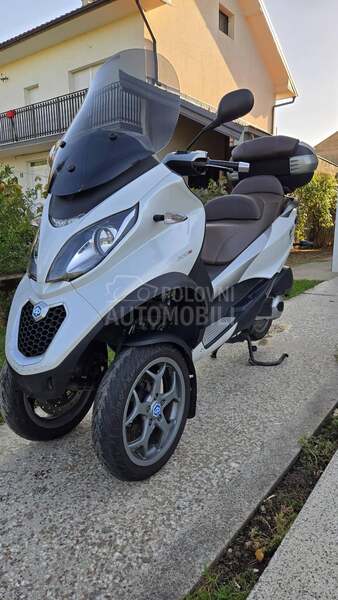 Piaggio Mp3 B Kat