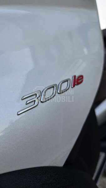 Piaggio Mp3 B Kat