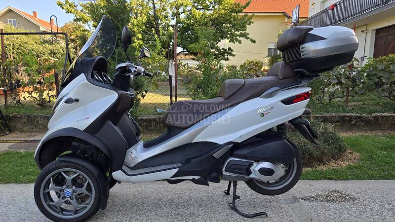 Piaggio Mp3 B Kat