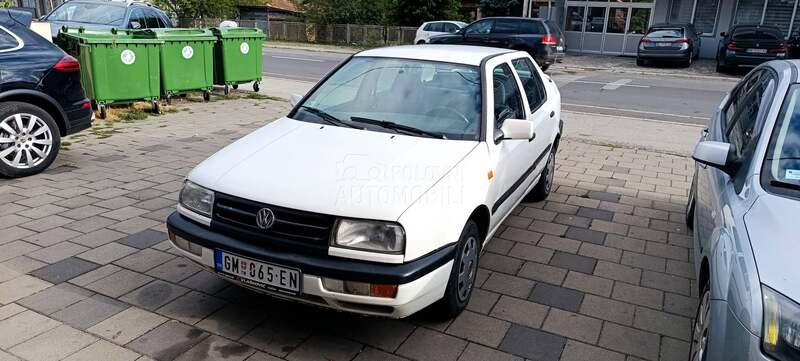 Volkswagen Vento 