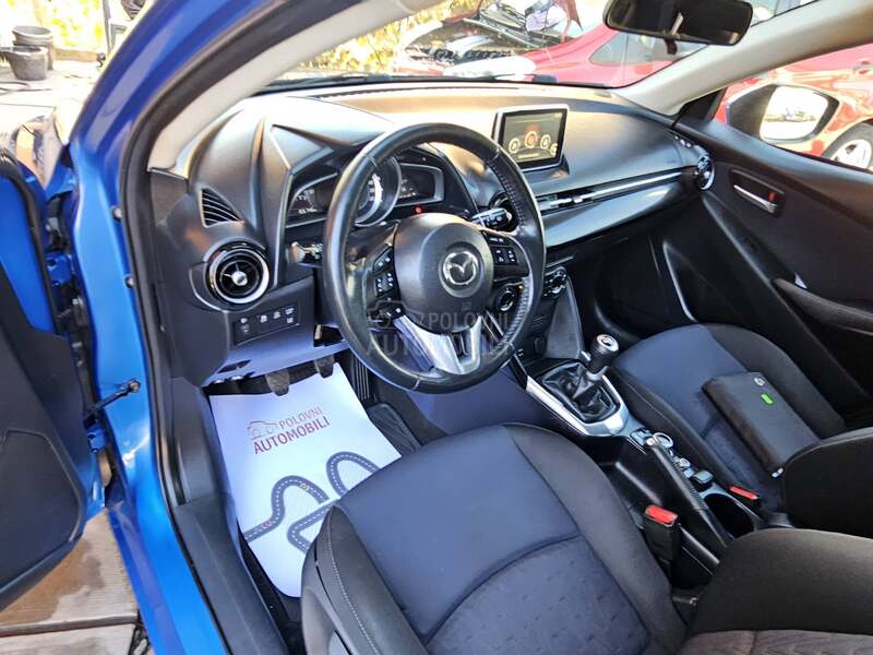 Mazda 2 N.A.V. ALU TOOP