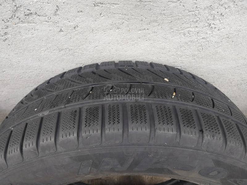 Ostalo 225/60 R17 Zimska