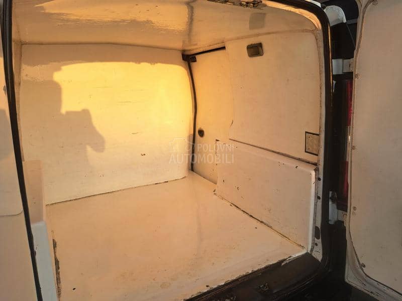 Fiat Doblo 1.9jtd termo izolovan