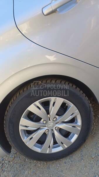 Čelične felne Peugeot 208 15" 4 x 108