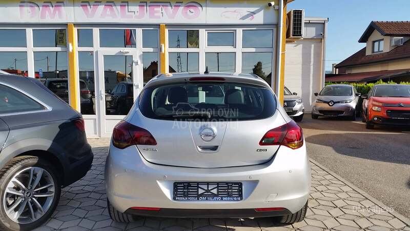 Opel Astra J 1.7 CDTI COSMO / NAV