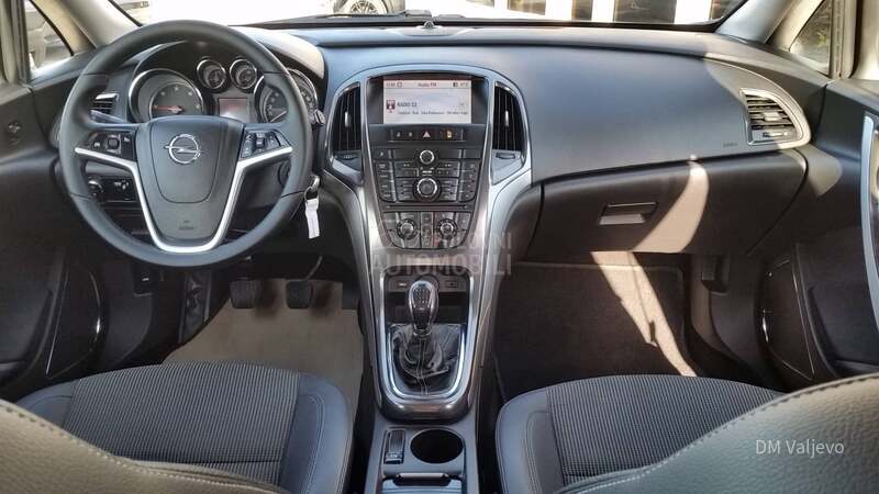 Opel Astra J 1.7 CDTI COSMO / NAV