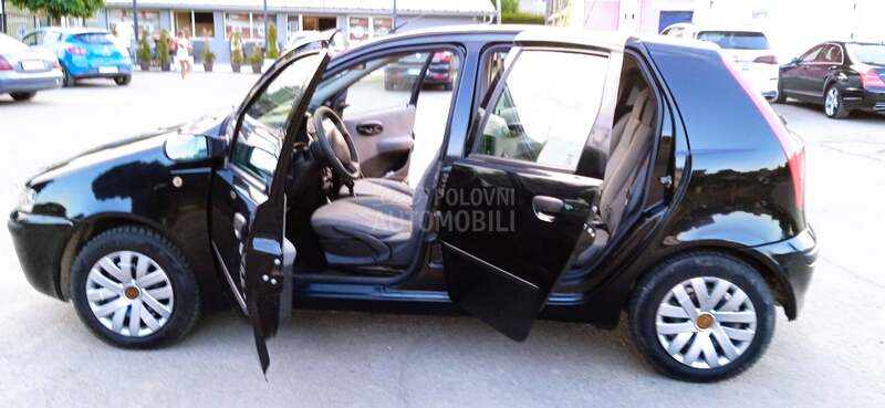 Fiat Punto 1,2 8 v