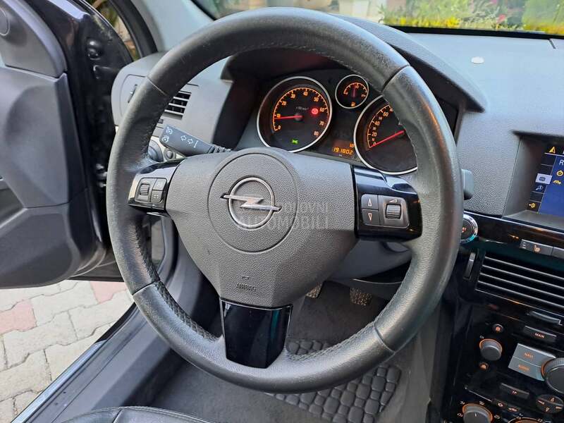 Opel Astra H 1.8 ful NOVO ch