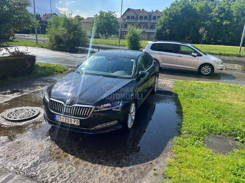 Škoda Superb 4X4 STYLE PLUS