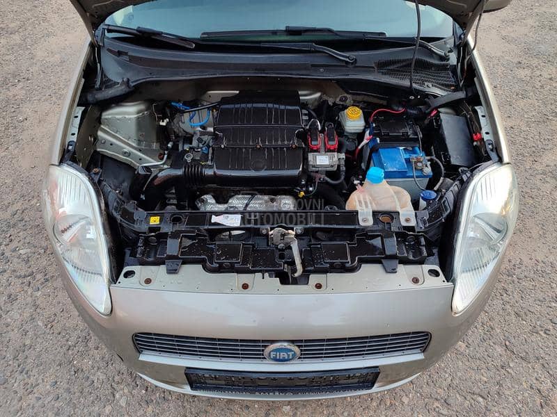 Fiat Grande Punto 1.4i 8v SVAJCARSKA