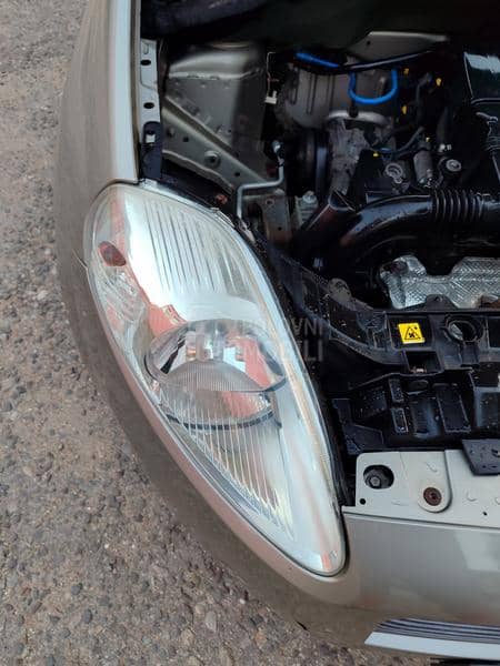 Fiat Grande Punto 1.4i 8v SVAJCARSKA