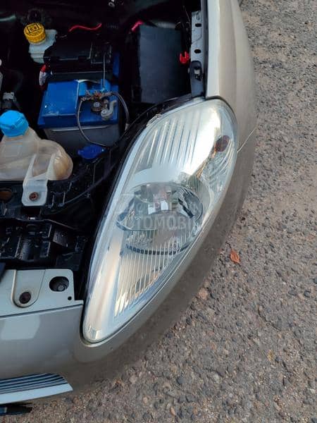 Fiat Grande Punto 1.4i 8v SVAJCARSKA