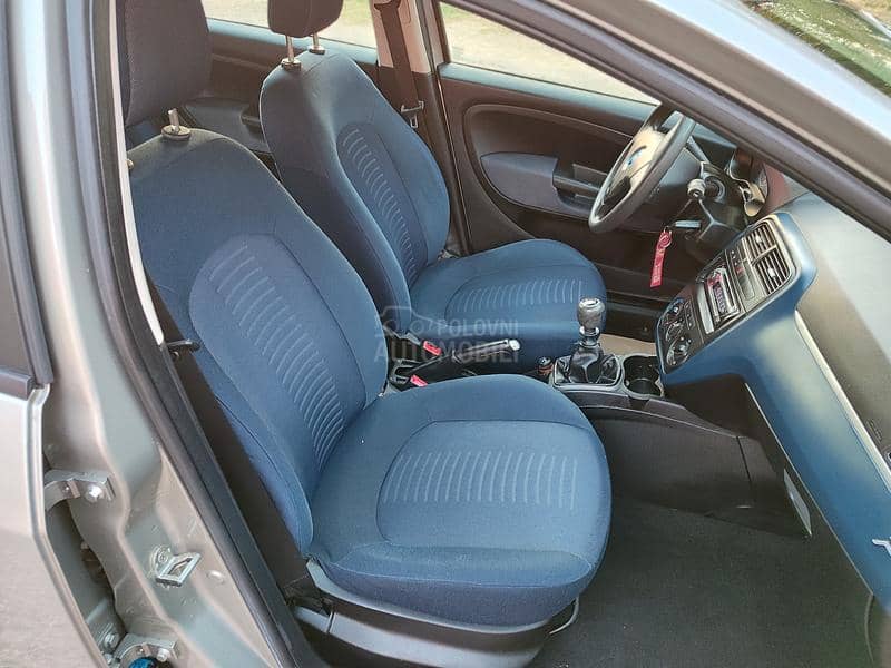 Fiat Grande Punto 1.4i 8v SVAJCARSKA