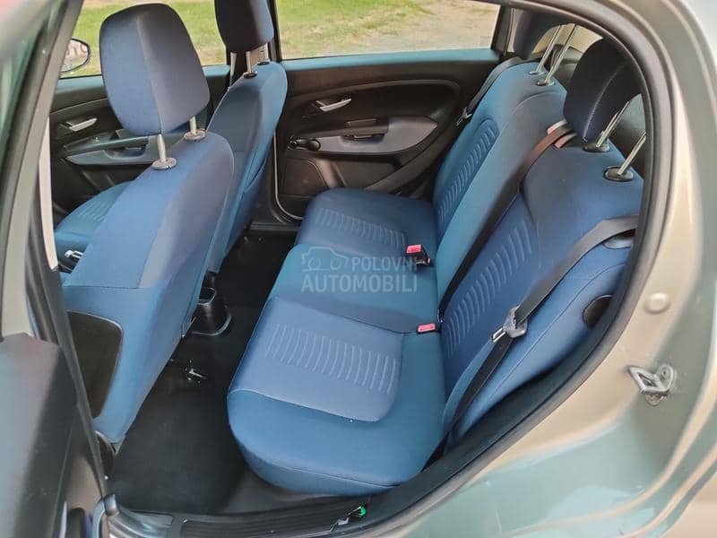 Fiat Grande Punto 1.4i 8v SVAJCARSKA