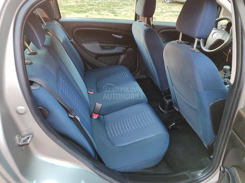 Fiat Grande Punto 1.4i 8v SVAJCARSKA