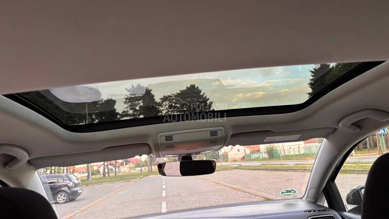 Volkswagen Golf 7 1.6TDI/R-line