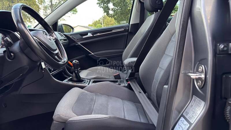 Volkswagen Golf 7 1.6TDI/R-line