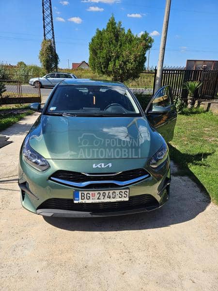 Kia cee`d 1.0 gdi